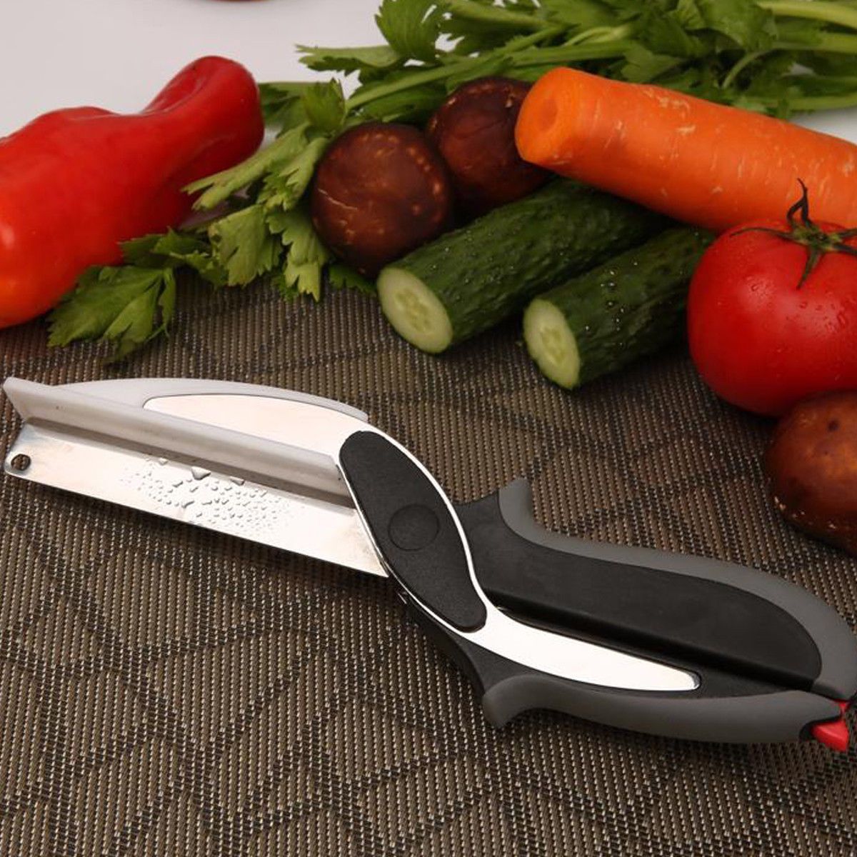 Stainless Steel Kitchen Scissors 2 in 1 Cutting Board Chopper Clever Fruit Vegetable Multifunctional Cutter - Carol Trends